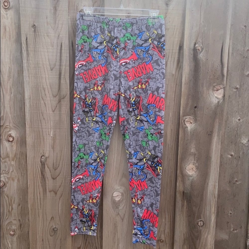 Marvel pattern leggings